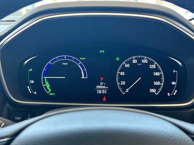 ホンダ オデッセイ ハイブリッド e:HEVアブソルート EX 神奈川県 2021(令3)年 5.9万km プラチナホワイトパール ホンダセンシング/純正10インチメモリナビ/　CD/DVD/BT/フルセグ/両側パワースライドドア/アラウンドビューモニター/レーダークルーズコントロール/LEDオートライト/ハーフレザーシート/シートヒーター/純正18インチアルミホイール/ステアリングスイッチ/USBポート/ビルトインETC2.0