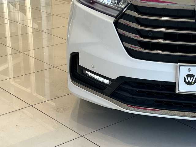 ホンダ オデッセイ ハイブリッド e:HEVアブソルート EX 神奈川県 2021(令3)年 5.9万km プラチナホワイトパール ホンダセンシング/純正10インチメモリナビ/　CD/DVD/BT/フルセグ/両側パワースライドドア/アラウンドビューモニター/レーダークルーズコントロール/LEDオートライト/ハーフレザーシート/シートヒーター/純正18インチアルミホイール/ステアリングスイッチ/USBポート/ビルトインETC2.0