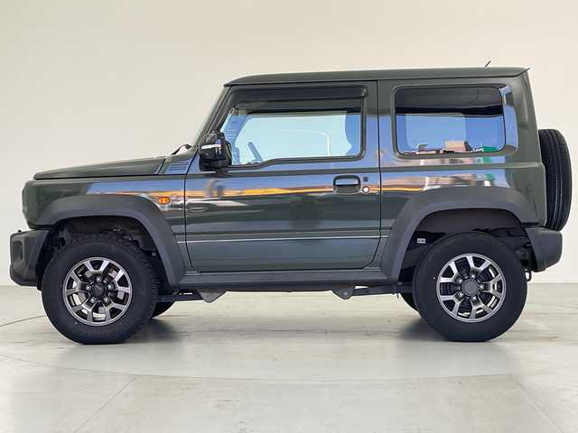 スズキ ジムニー シエラ JC 愛知県 2020(令2)年 4万km ジャングルグリーン 4WD/純正ナビ（CN-RZ853）/・Ｂｌｕｅｔｏｏｔｈ接続/・フルセグ/・ＵＳＢ入力/・ＣＤ／ＤＶＤ/ETC/クルーズコントロール/デュアルセンサーブレーキサポート/レーンキープアシスト/前席シートヒーター/ＬＥＤオートハイビーム/フォグランプ/ダウンヒルアシストコントロール/純正フロアマット/純正アルミホイール