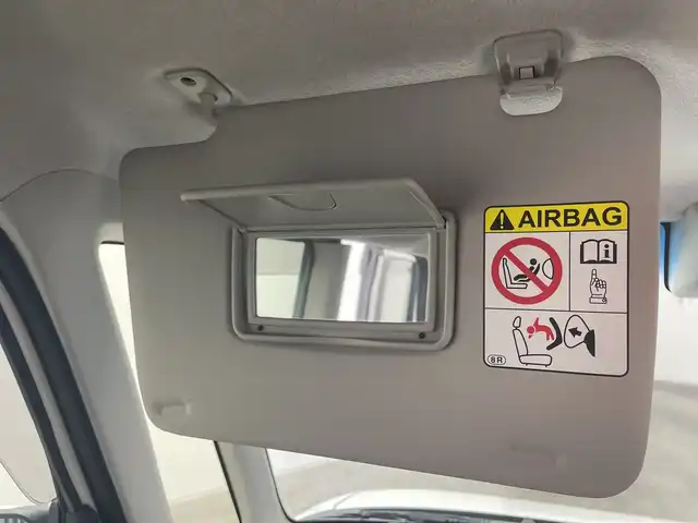 ダイハツ タント カスタム RS トップED SAⅡ 群馬県 2016(平28)年 1.2万km パールホワイトⅢ 純正８型ナビ　バックカメラ　両側電動スライドドア　衝突被害軽減ブレーキ　ハーフレザーシート　ＥＴＣ　革巻きステアリング　ステアリングスイッチ　横滑り防止装置　ＬＥＤヘッドライト　スマートキー　禁煙車