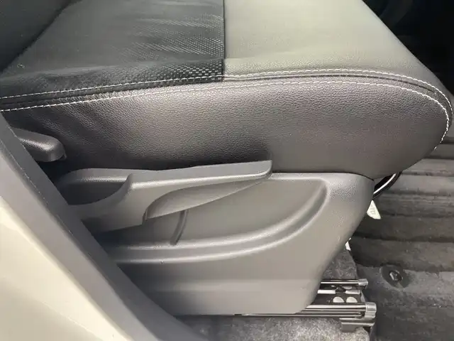 ダイハツ タント カスタム RS トップED SAⅡ 群馬県 2016(平28)年 1.2万km パールホワイトⅢ 純正８型ナビ　バックカメラ　両側電動スライドドア　衝突被害軽減ブレーキ　ハーフレザーシート　ＥＴＣ　革巻きステアリング　ステアリングスイッチ　横滑り防止装置　ＬＥＤヘッドライト　スマートキー　禁煙車