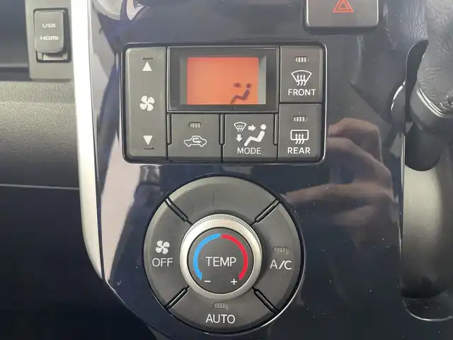 ダイハツ タント カスタム RS トップED SAⅡ 群馬県 2016(平28)年 1.2万km パールホワイトⅢ 純正８型ナビ　バックカメラ　両側電動スライドドア　衝突被害軽減ブレーキ　ハーフレザーシート　ＥＴＣ　革巻きステアリング　ステアリングスイッチ　横滑り防止装置　ＬＥＤヘッドライト　スマートキー　禁煙車