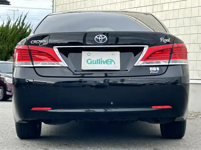 トヨタ クラウン ハイブリッド ロイヤル Four 山形県 2016(平28)年 9.6万km ブラック 純正SDナビ/・フルセグTV/AM/FM/CD/Bluetooth/4WD/バックカメラ/クルーズコントロール/オートライト/横滑り防止装置/盗難防止装置/純正16インチホイール/ETC/スマートキー/プッシュスタート/取扱説明書/保証書