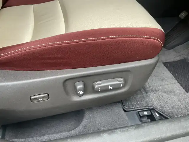 トヨタ ＳＡＩ S Cパッケージ 埼玉県 2013(平25)年 3.1万km ホワイトパールクリスタルシャイン /純正メモリナビ//フルセグTV//バックカメラ//CD/DVD/Bluetooth//クルーズコントロール//前2席パワーシート//ビルトインETC//スマートキーx2//LEDヘッドライト//LEDフォグランプ//W.サイドエアバッグ//カーテン.ニーエアバッグ//ABS//横滑り防止装置//ドライブレコーダー//革巻きステアリング//電動コーナーポール//オートライト//ドアバイザー//社外16インチAW//純正16インチAW夏タイヤ積込み