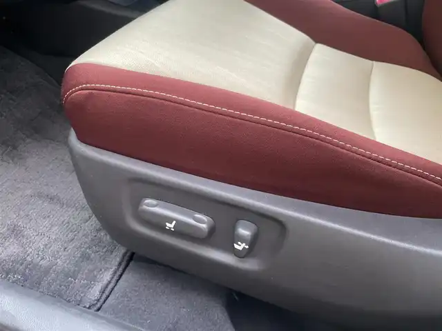 トヨタ ＳＡＩ S Cパッケージ 埼玉県 2013(平25)年 3.1万km ホワイトパールクリスタルシャイン /純正メモリナビ//フルセグTV//バックカメラ//CD/DVD/Bluetooth//クルーズコントロール//前2席パワーシート//ビルトインETC//スマートキーx2//LEDヘッドライト//LEDフォグランプ//W.サイドエアバッグ//カーテン.ニーエアバッグ//ABS//横滑り防止装置//ドライブレコーダー//革巻きステアリング//電動コーナーポール//オートライト//ドアバイザー//社外16インチAW//純正16インチAW夏タイヤ積込み