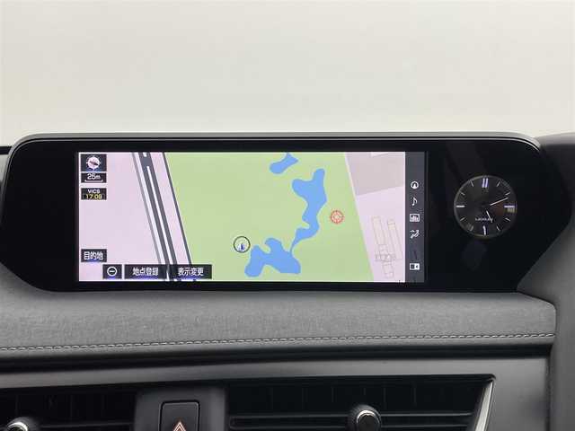 レクサス ＵＸ 250h バージョンC 岡山県 2019(平31)年 6.7万km ソニッククォーツ 純正10.3インチナビ/・FM/AM/Bluetooth/フルセグ/CD/DVD/バックカメラ/おくだけ充電/合皮シート/・パワーシート/・シートメモリー/・シートヒーター/ステアリングヒーター/ドライブレコーダー/ETC2.0/レクサスセーフティシステム/・プリクラッシュセーフティ/・レーントレーシングアシスト/・レーダークルーズコントロール/・オートマチックハイビーム/コーナーセンサー/純正18インチアルミ/純正フロアマット