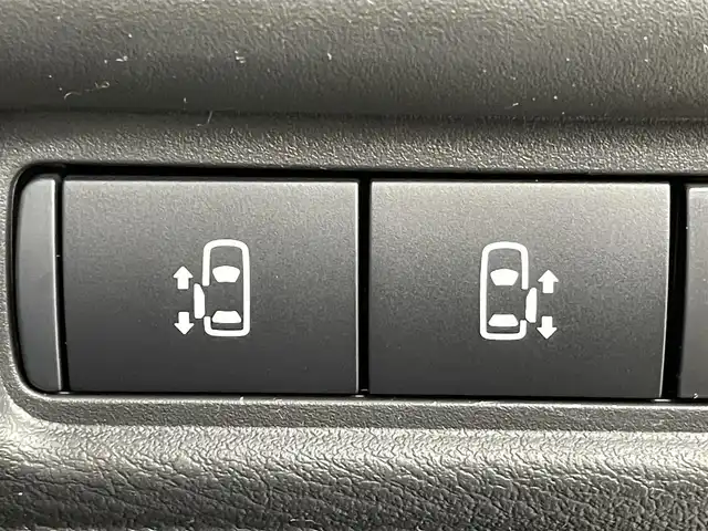 日産 ルークス ハイウェイスター X 群馬県 2025(令7)年 0.1千km パール 届出済未使用車　禁煙車　純正９インチディスプレイオーディオ　全席シートヒーター　ステアリングヒーター　　両側パワースライドドア　オートマチックハイビーム　ＬＥＤヘッドライト　純正アルミホイール