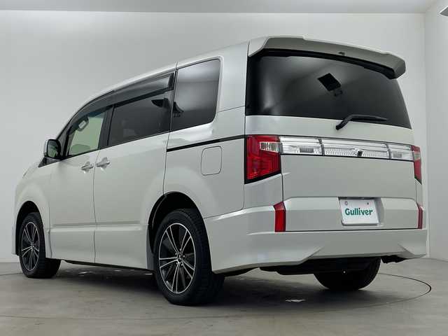 三菱 デリカＤ：５ アーバンギア G パワーパッケージ 鹿児島県 2020(令2)年 5.3万km ウォームホワイトパール 純正10インチナビ/（CD/DVD/BT/SD/USB)/マルチアラウンドモニター/フリップダウンモニター/フルセグテレビ/両側パワースライドドア/電動リアゲート/電動サイドステップ/ドライブレコーダー/ETC/革巻きステアリング/ステアリングスイッチ/プッシュスタート/スマートキー/スペアキー/LEDヘッドライト/LEDフォグランプ/純正18インチアルミホイール/純正フロアマット/純正ドアバイザー/横滑り防止装置