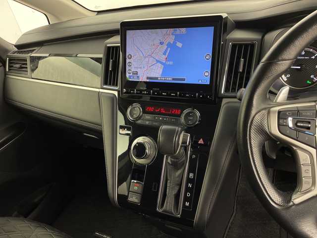 三菱 デリカＤ：５ アーバンギア G パワーパッケージ 鹿児島県 2020(令2)年 5.3万km ウォームホワイトパール 純正10インチナビ/（CD/DVD/BT/SD/USB)/マルチアラウンドモニター/フリップダウンモニター/フルセグテレビ/両側パワースライドドア/電動リアゲート/電動サイドステップ/ドライブレコーダー/ETC/革巻きステアリング/ステアリングスイッチ/プッシュスタート/スマートキー/スペアキー/LEDヘッドライト/LEDフォグランプ/純正18インチアルミホイール/純正フロアマット/純正ドアバイザー/横滑り防止装置