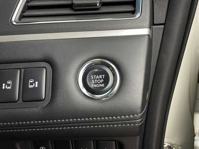 三菱 デリカＤ：５ アーバンギア G パワーパッケージ 鹿児島県 2020(令2)年 5.3万km ウォームホワイトパール 純正10インチナビ/（CD/DVD/BT/SD/USB)/マルチアラウンドモニター/フリップダウンモニター/フルセグテレビ/両側パワースライドドア/電動リアゲート/電動サイドステップ/ドライブレコーダー/ETC/革巻きステアリング/ステアリングスイッチ/プッシュスタート/スマートキー/スペアキー/LEDヘッドライト/LEDフォグランプ/純正18インチアルミホイール/純正フロアマット/純正ドアバイザー/横滑り防止装置