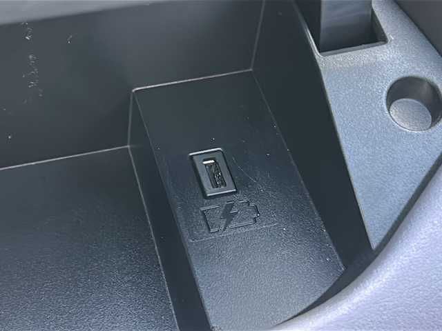 日産 セレナ ハイウェイスター V 広島県 2022(令4)年 6.6万km ブリリアントホワイトパール 禁煙/エマージェンシーブレーキ/車線逸脱警報/ハイビームアシスト/道路標識認識/BSW/プロパイロット/アルパインナビ（7DNXF）/・フルセグ/CD/DVD/SD/REC/Bluetooth/バックカメラ/革巻ステアリング/ステアリングスイッチ/オートライト/スマートキー/プッシュスタート/スマートキー/電動パーキングブレーキ/オートホールド/LEDヘッドライト/フォグランプ/ドライブレコーダー/ETC/フロアマット/ドアバイザー/アイドリングストップ/オートデュアルエアコン、リヤヒーターダクト  /純正１６インチアルミホイール