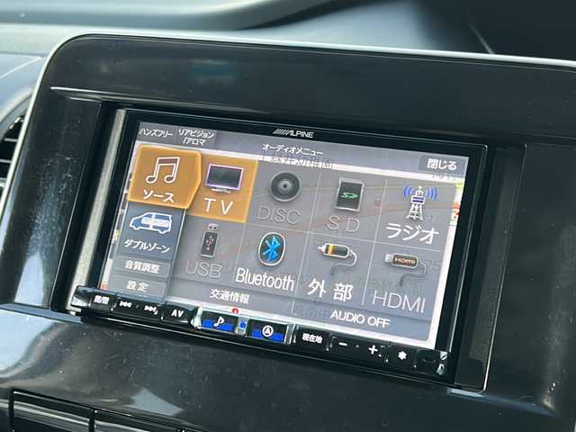 日産 セレナ ハイウェイスター V 広島県 2022(令4)年 6.6万km ブリリアントホワイトパール 禁煙/エマージェンシーブレーキ/車線逸脱警報/ハイビームアシスト/道路標識認識/BSW/プロパイロット/アルパインナビ（7DNXF）/・フルセグ/CD/DVD/SD/REC/Bluetooth/バックカメラ/革巻ステアリング/ステアリングスイッチ/オートライト/スマートキー/プッシュスタート/スマートキー/電動パーキングブレーキ/オートホールド/LEDヘッドライト/フォグランプ/ドライブレコーダー/ETC/フロアマット/ドアバイザー/アイドリングストップ/オートデュアルエアコン、リヤヒーターダクト  /純正１６インチアルミホイール