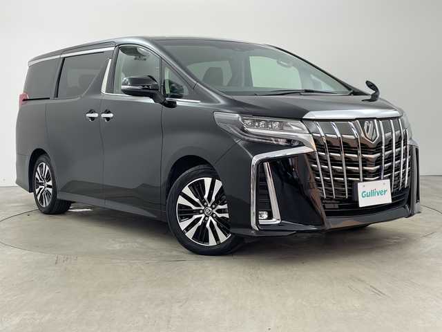 トヨタ アルファード S Cパッケージ 兵庫県 2020(令2)年 4.9万km ブラック ・ワンオーナー車/・純正ナビ&CD&DVD&TV&USB&BT/・Apple Car Play・AndroidAuto/・ビルトインETC/・デジタルインナーミラー/・バックカメラ/・3眼LEDライト/・LEDフォグランプ/・革シート/・パワーシート/・シートヒーター/・エアシート/・オットマン/・ウォークスルー/・ステアリングヒーター/・パワーバックドア/・両側パワースライドドア/・トヨタセーフティセンス/・プリクラッシュセーフティ/・レーントレーシングアシスト/・レーダークルーズコントロール/・ロードサインアシスト/・アダプティブハイビームシステム/・先行車発進告知機能/・インテリジェントクリアランスソナー/・nanoe/・純正フロアマット/・純正18インチアルミホイール