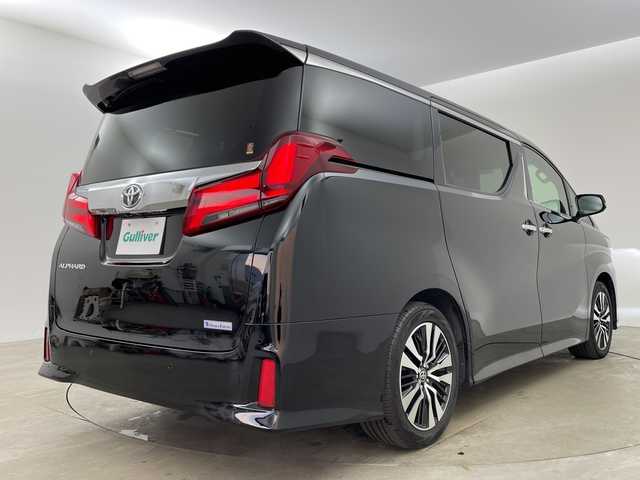 トヨタ アルファード S Cパッケージ 兵庫県 2020(令2)年 4.9万km ブラック ・ワンオーナー車/・純正ナビ&CD&DVD&TV&USB&BT/・Apple Car Play・AndroidAuto/・ビルトインETC/・デジタルインナーミラー/・バックカメラ/・3眼LEDライト/・LEDフォグランプ/・革シート/・パワーシート/・シートヒーター/・エアシート/・オットマン/・ウォークスルー/・ステアリングヒーター/・パワーバックドア/・両側パワースライドドア/・トヨタセーフティセンス/・プリクラッシュセーフティ/・レーントレーシングアシスト/・レーダークルーズコントロール/・ロードサインアシスト/・アダプティブハイビームシステム/・先行車発進告知機能/・インテリジェントクリアランスソナー/・nanoe/・純正フロアマット/・純正18インチアルミホイール