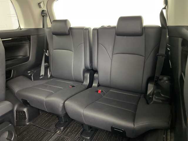 トヨタ アルファード S Cパッケージ 兵庫県 2020(令2)年 4.9万km ブラック ・ワンオーナー車/・純正ナビ&CD&DVD&TV&USB&BT/・Apple Car Play・AndroidAuto/・ビルトインETC/・デジタルインナーミラー/・バックカメラ/・3眼LEDライト/・LEDフォグランプ/・革シート/・パワーシート/・シートヒーター/・エアシート/・オットマン/・ウォークスルー/・ステアリングヒーター/・パワーバックドア/・両側パワースライドドア/・トヨタセーフティセンス/・プリクラッシュセーフティ/・レーントレーシングアシスト/・レーダークルーズコントロール/・ロードサインアシスト/・アダプティブハイビームシステム/・先行車発進告知機能/・インテリジェントクリアランスソナー/・nanoe/・純正フロアマット/・純正18インチアルミホイール