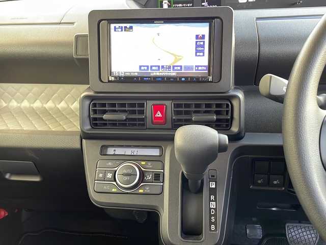 ダイハツ タント X スペシャル 山形県 2022(令4)年 1万km レーザーブルークリスタルシャイン 禁煙車/4WD/スマートアシスト/横滑り防止装置/前後コーナーセンサー/社外ナビ/（Bluetooth/CD/フルセグ)/バックカメラ/LEDオートライト/DN席シートヒーター/ステアリングスイッチ/純正フロアマット/社外AWサマータイヤ(155/65/R14・5mm)4本積載/電動格納ミラー/スマートキー/ドアバイザー