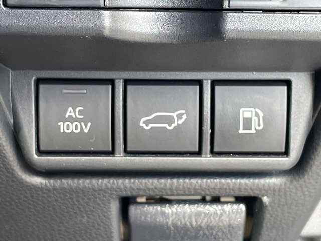 トヨタ プリウス Z 神奈川県 2023(令5)年 1.2万km プラチナホワイトパールマイカ パノラマルーフ/モデリスタフルエアロ/全方位カメラ/純正１２インチナビ/フルセグ/Bluetooth/デジタルインナーミラー/ETC2.0/追従式クルーズコントロール/純正ドライブレコーダー/パワーシート/前席シートヒーター/パーキングアシスト/ステアリングヒーター/レーンキープアシスト/衝突被害軽減システム/盗難防止装置/オートマチックハイビーム/オートライト/スペアキー