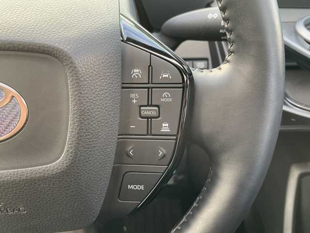 トヨタ プリウス Z 神奈川県 2023(令5)年 1.2万km プラチナホワイトパールマイカ パノラマルーフ/モデリスタフルエアロ/全方位カメラ/純正１２インチナビ/フルセグ/Bluetooth/デジタルインナーミラー/ETC2.0/追従式クルーズコントロール/純正ドライブレコーダー/パワーシート/前席シートヒーター/パーキングアシスト/ステアリングヒーター/レーンキープアシスト/衝突被害軽減システム/盗難防止装置/オートマチックハイビーム/オートライト/スペアキー