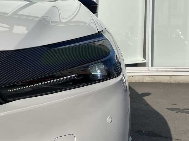 トヨタ プリウス Z 神奈川県 2023(令5)年 1.2万km プラチナホワイトパールマイカ パノラマルーフ/モデリスタフルエアロ/全方位カメラ/純正１２インチナビ/フルセグ/Bluetooth/デジタルインナーミラー/ETC2.0/追従式クルーズコントロール/純正ドライブレコーダー/パワーシート/前席シートヒーター/パーキングアシスト/ステアリングヒーター/レーンキープアシスト/衝突被害軽減システム/盗難防止装置/オートマチックハイビーム/オートライト/スペアキー