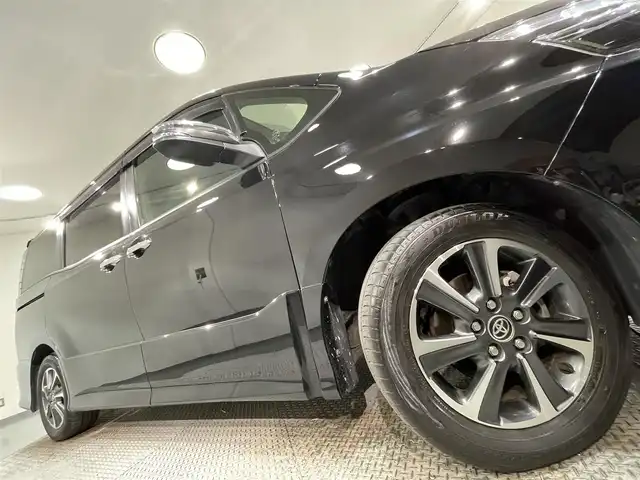 トヨタ ヴォクシー ZS 煌Ⅱ 愛知県 2019(令1)年 7.8万km ブラック 純正10incSDナビ/CD/DVD/BT/フルセグTV/バックカメラ/純正ETC2.0/トヨタセーフティーセンス/衝突軽減ブレーキ/車線逸脱警報/クリアランスソナー/先行車お知らせ機能/クルーズコントロール/両側パワースライドドア/LEDヘッドライト/オートライト/オートハイビーム/スマートキー/プッシュスタート