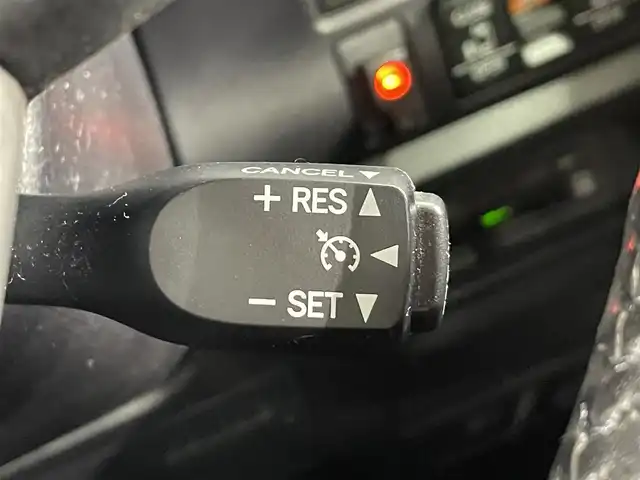 トヨタ ヴォクシー ZS 煌Ⅱ 愛知県 2019(令1)年 7.8万km ブラック 純正10incSDナビ/CD/DVD/BT/フルセグTV/バックカメラ/純正ETC2.0/トヨタセーフティーセンス/衝突軽減ブレーキ/車線逸脱警報/クリアランスソナー/先行車お知らせ機能/クルーズコントロール/両側パワースライドドア/LEDヘッドライト/オートライト/オートハイビーム/スマートキー/プッシュスタート