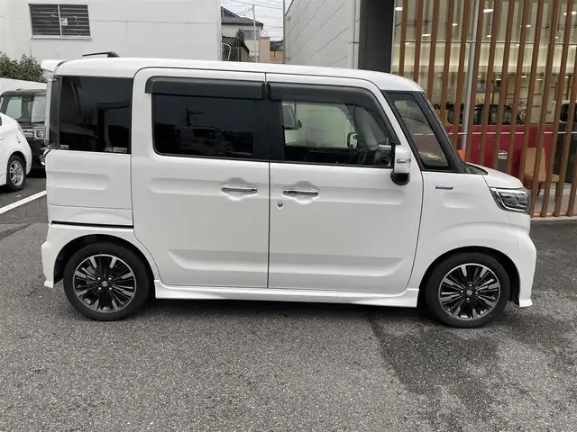 スズキ スペーシア カスタム HYBRID XS ターボ 千葉県 2018(平30)年 10.2万km ピュアホワイトP 【(株)IDOMが運営する【じしゃロン八千代店】の自社ローン対象車両になります。こちらは現金ご利用時の価格です。自社ローンご希望の方は別途その旨お申付け下さい。】/社外ナビ/・CD/DVD/・フルセグTV/・Bluetooth接続/ETC/D席シートヒーター/両側パワースライドドア