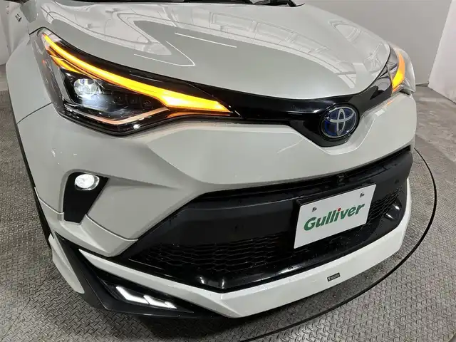 トヨタ Ｃ－ＨＲ G 大阪府 2019(令1)年 2.2万km ホワイトパールクリスタルシャイン モデリスタエアロ 純正ナビ(フルセグ/Bluetooth) 衝突軽減 360カメラ ETC レーダークルコン クリアランスソナー BSM トヨタセーフティセンス クリアランスソナー ドラレコ USB