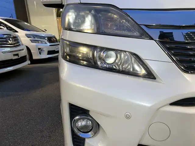 トヨタ ヴェルファイア 2．4Z 兵庫県 2012(平24)年 10.2万km ホワイトパールクリスタルシャイン (株)IDOMが運営する【じしゃロン西宮店】の自社ローン専用車両になります。こちらは現金またはオートローンご利用時の価格です。自社ローンご希望の方は別途その旨お申付け下さい/＊ETC/＊バックカメラ/＊ワンセグ/＊パワステ/＊パワーウィンドウ/＊両側パワスラ/＊横滑り防止装置/＊オートライト/＊コーナーセンサーあり