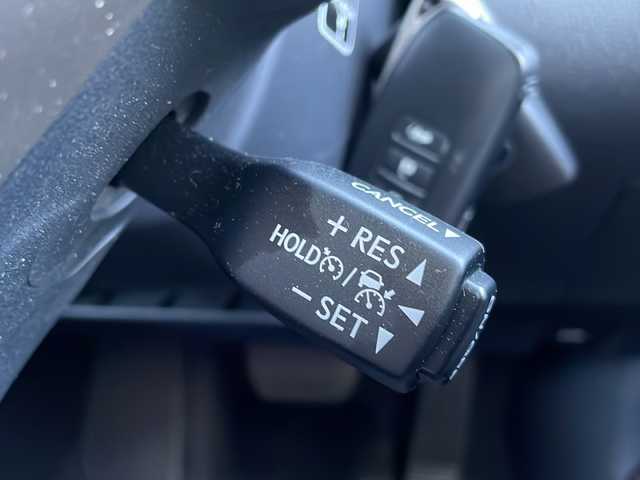 レクサス ＲＸ 450h バージョンL 長野県 2016(平28)年 1.6万km ソニッククォーツ 4WD/レクサス純正ナビ/FM・AM・DVD・CD・フルセグTV/Bluetooth Audio/バックカメラ・全方位カメラ/ヘッドアップディスプレイ(HUD)/レーダークルーズコントロール/純正20インチアルミホイール/スタッドレスタイヤ積み込み/オートマチックハイビーム/前後コーナーセンサー/D/N席パワーシート/前席ベンチレーション/ステアリングヒーター/衝突軽減ブレーキ/全席シートヒーター/LEDヘッドライト/パワーバックドア/プッシュスタート/スマートキー/AC100V/オートライト/スペア1本/ETC2.0