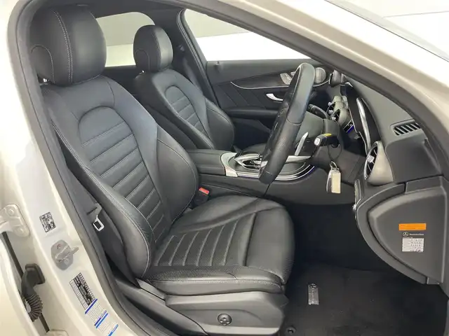 メルセデス・ベンツ Ｃ２００ ローレウスED スポーツプラスPKG 愛知県 2021(令3)年 4.2万km ダイヤモンドホワイト 純正12.3型ディスプレイナビ　フルセグＴＶ　全方位カメラ　Ｂｕｒｍｅｓｔｅｒサウンド　黒革メモリシート　シートヒーター　シートベンチレーション　衝突軽減　追従クルコン　ＨＵＤ　ＢＳＭ　コーナーセンサー　ＬＥＤライト　799ダイヤモンドホワイトOPカラー　レザーエクスクルーシブパッケージ　レーダーセーフティパッケージ　純正ドラレコ　ワイヤレス充電　禁煙