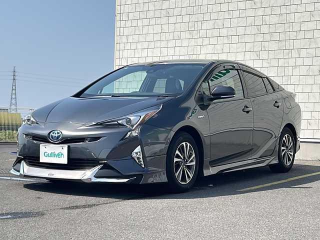 トヨタ プリウス A 香川県 2017(平29)年 7万km グレーメタリック 純正９インチナビ／モデリスタアルミ／社外エアロＦ，Ｒ，Ｓ／バックカメラ／ＥＴＣ／レーダークルーズコントロール／ブラインドスポットモニター／ヘッドアップディスプレィ／クリアランスソナー