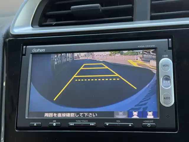 ホンダ フィット ハイブリット Lパッケージ 香川県 2015(平27)年 9.4万km プレミアムホワイトパール 純正メモリナビ/【ワンセグ/CD/DVD/BT】/バックカメラ/クルーズコントロール/ハーフレザーシート/2024年サマータイヤ/社外前後ドライブレコーダー/社外ETC/LEDヘッドライト/純正フロアマット