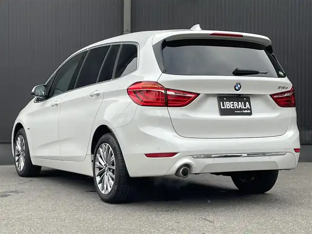 ＢＭＷ ２１８ｄ グランツアラー ラグジュアリー 香川県 2018(平30)年 4.6万km ミネラルホワイト インテリジェントセーフティー/衝突軽減/黒革/純正ナビ、Bluetoothオーディオ、TEL/バックカメラ/前席パワーシート/前席シートヒーター/電動Rゲート/純正17インチアルミ/スマートキー/クルコン/前後コーナーセンサー/LEDヘッドライト/前ドラレコ/7人乗り/ETC