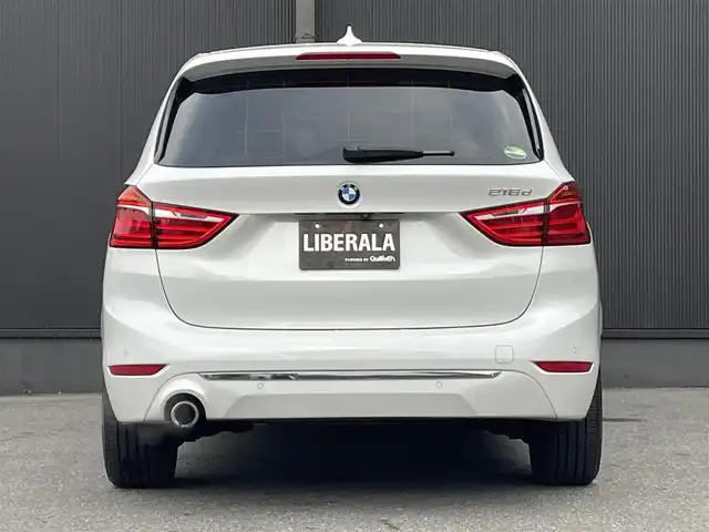 ＢＭＷ ２１８ｄ グランツアラー ラグジュアリー 香川県 2018(平30)年 4.6万km ミネラルホワイト インテリジェントセーフティー/衝突軽減/黒革/純正ナビ、Bluetoothオーディオ、TEL/バックカメラ/前席パワーシート/前席シートヒーター/電動Rゲート/純正17インチアルミ/スマートキー/クルコン/前後コーナーセンサー/LEDヘッドライト/前ドラレコ/7人乗り/ETC