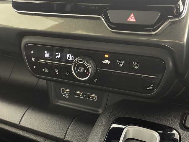 ホンダ Ｎ ＷＧＮ カスタム L ホンダセンシング 新潟県 2020(令2)年 3.2万km ミラノレッド 純正SDナビ（Bluetooth・CD・USB）/バックカメラ　/ホンダセンシング　/ETC2.0/追従クルーズコントロール/レーンキープアシスト　/後方コーナーセンサー　/D席シートヒーター　/前方ドライブレコーダー/LEDオートライト　/オートマチックハイビーム/オートパーキングブレーキ　/ブレーキホールド/アイドリングストップ/ステアリングスイッチ/スマートキー/スペアキー２本以上/純正フロアマット/純正１４インチアルミホイール