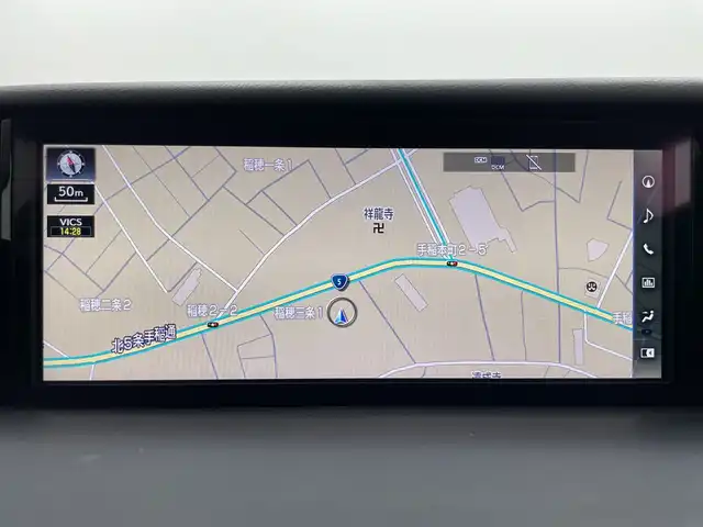 レクサス ＩＳ 300h バージョンL 道央・札幌 2018(平30)年 7.3万km ソニッククォーツ ・ワンオーナー/・寒冷地仕様　/・純正ナビ&CD&DVD&BT/・バックカメラ/・プリクラッシュセーフティ　/・レーンディパーチャーアラート　/・クリアランスソナー　　/・ブラインドスポットモニター　/・クルーズコントロール　/・ふらつき警報/・横滑り防止装置/・SNOW MODE/・EV MODE/・フロントワイパーデアイサー/・前席シートヒーター　/・前席シートベンチレーション/・前席パワーシート/・レザーシート/・ビルトインＥＴＣ２．０/・パドルシフト/・ステアリングスイッチ/・電動サンシェード/・LEDヘッドライト/・オートライト/・オートマチックハイビーム/・スマートキー