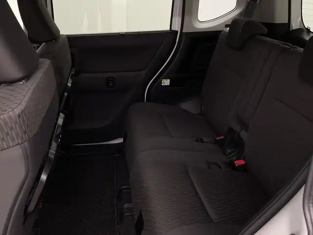 スズキ ソリオ HV MX 新潟県 2017(平29)年 7.9万km ピュアホワイトP 4WD/社外ナビ/　　フルセグ/CD/DVD/SD/BT/AM/FM/左側パワースライド/シートヒーター/純正15アルミホイール/オートエアコン/アイドリングストップ/純正フロアマット/スマートキー/ETC