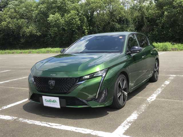 プジョー ３０８ GT ブルーHDi 福岡県 2022(令4)年 1.2万km ＤグリーンＭ コネクトアドバンスド/　10インチタッチスクリーン/コネクトナビ/i-toggle/360°ビジョン（フロントカメラ/サイドカメラ）/レーンポジションアシスト/アクティブセーフティブレーキ/トラフィックサインインフォメーション/アクティブクルーズコントロール/ブラインドスポットモニターロングレンジ/マトリクスLEDヘッドライト/GTロゴ付きディンプル革巻きステアリング/ステアリングヒーター/ハーフレザーシート/プッシュスタート/D席パワーシート/前席シートヒーター/純正18インチアルミホイール/純正フロアマット/ETC/保証書/取扱説明書