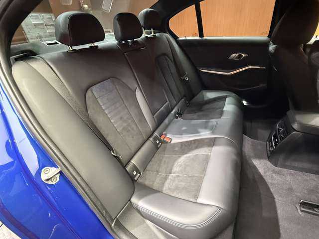 ＢＭＷ ３２０ｄ xDrive Mスポーツ 千葉県 2020(令2)年 4.1万km 青 ＡＣＣ　/半革シート　/ナビ　/Ｂｌｕｅｔｏｏｔｈ接続　/３６０°電動シート　/シートヒーター　/ＬＥＤオートハイビーム　/ドライビングアシストプロフェッショナル　/衝突軽減Ｂ　/ＢＳＭ　/ＬＫＡ　/ＥＴＣ　/ドラレコ