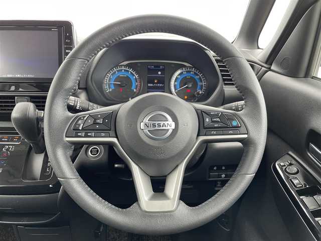 日産 ルークス HWS Gターボ プロパイロットED 福岡県 2020(令2)年 3万km アトランティックブルー 純正9インチナビ(MM319D-L)/両側パワースライドドア/エマージェンシーブレーキ/車線逸脱警報/車線逸脱防止支援/車外カメラ（全方位）/プロパイロット/コーナーセンサー（前後）/アイドリングストップ/電動パーキングブレーキ/オートブレーキホールド/AAC/ステアリングスイッチ/ビルドインETC2.0/オートライト/サーキュレーター/純正AW15インチ