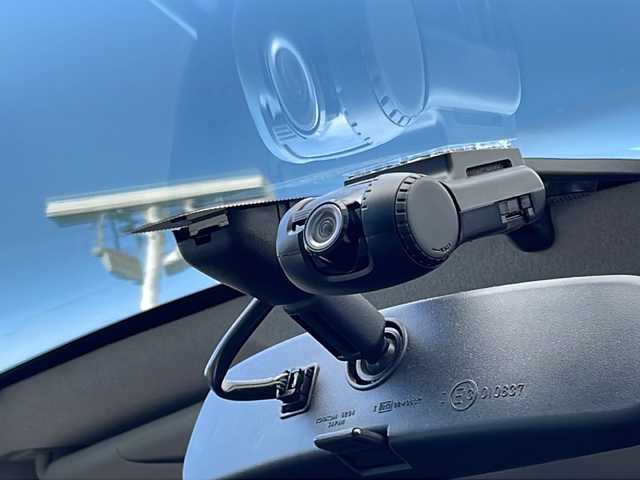 日産 ノート ニスモS 長野県 2015(平27)年 7.1万km ダークメタルグレー 純正ナビ【MP315D-W】/(CD/DVD/フルセグTV/BT)/バックカメラ/ETC/ドライブレコーダー/革巻きステアリング/LEDヘッドライト/フォグランプ/オートライト/スマートキー/Pスタート/電動格納ミラー/純正17インチAW/純正フロアマット/ドアバイザー
