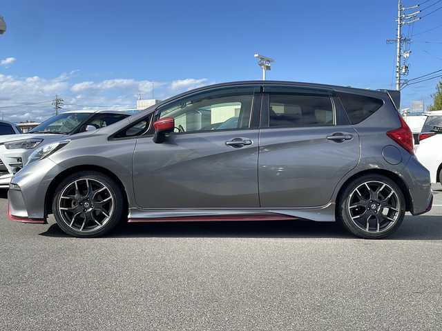 日産 ノート ニスモS 長野県 2015(平27)年 7.1万km ダークメタルグレー 純正ナビ【MP315D-W】/(CD/DVD/フルセグTV/BT)/バックカメラ/ETC/ドライブレコーダー/革巻きステアリング/LEDヘッドライト/フォグランプ/オートライト/スマートキー/Pスタート/電動格納ミラー/純正17インチAW/純正フロアマット/ドアバイザー