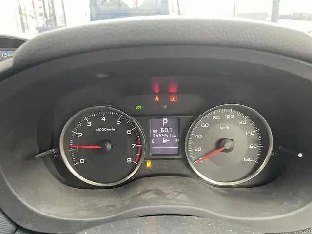 スバル インプレッサ スポーツ 2．0i 宮城県 2013(平25)年 5.7万km サテンホワイトパール 登録時走行距離56451km/純正SDナビ/FM・AM・Bluetooth・フルセグTV・HDMI・AUX・iPad/デュアルエアコン/ETC/クルーズコントロール（追従走行なし）/ドライブレコーダー/パドルシフト/アイドリングストップ/純正アルミホイール/フォグランプ/ドアバイザー/ウインカーミラー/純正フロアマット