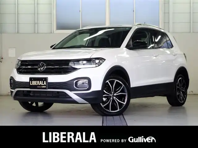 フォルクスワーゲン ＶＷ Ｔ－クロス TSI スタイル 兵庫県 2021(令3)年 1.5万km ピュアホワイト デザインパッケージ/純正18インチAW/ブラックドアミラー/ツートンシート/セーフティパッケージ/ACC/LKA/BSA/テクノロジーパッケージ/デジタルメータークラスター/ワイヤレスチャージ/バックカメラ/ETC/アンビエントライト/LEDヘッドライト/前後ドライブレコーダー/プッシュスタート/スマートキー