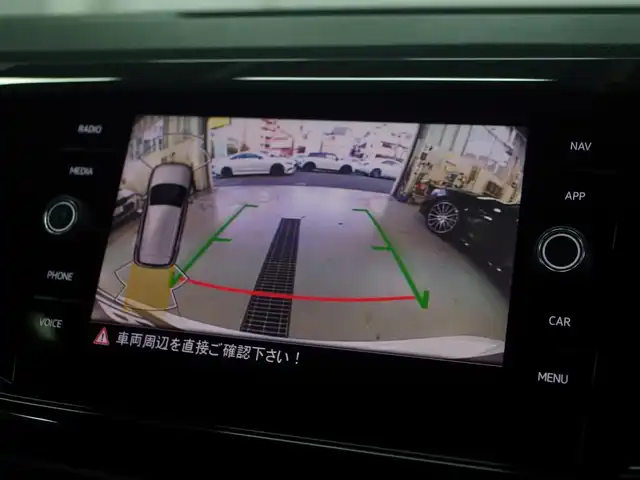 フォルクスワーゲン ＶＷ Ｔ－クロス TSI スタイル 兵庫県 2021(令3)年 1.5万km ピュアホワイト デザインパッケージ/純正18インチAW/ブラックドアミラー/ツートンシート/セーフティパッケージ/ACC/LKA/BSA/テクノロジーパッケージ/デジタルメータークラスター/ワイヤレスチャージ/バックカメラ/ETC/アンビエントライト/LEDヘッドライト/前後ドライブレコーダー/プッシュスタート/スマートキー