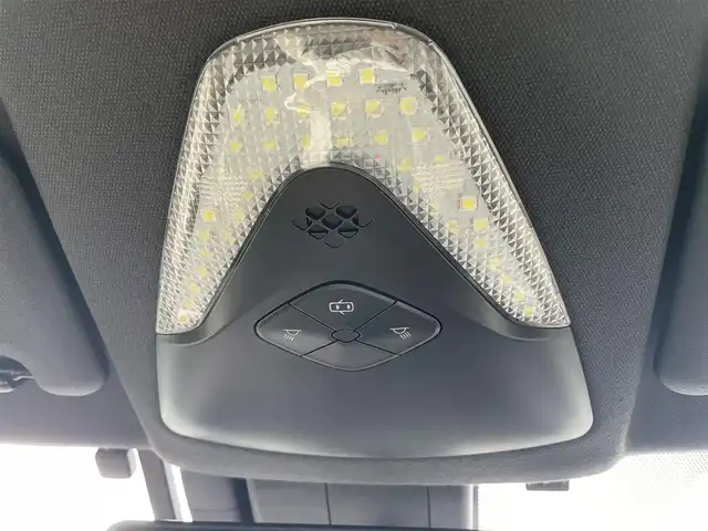 トヨタ Ｃ－ＨＲ G－T 長野県 2017(平29)年 11.6万km ホワイトパールクリスタルシャイン 4WD/純正ナビ/・Bluetooth/TV/CD/DVD/バックカメラ/純正ETC/社外ドライブレコーダー/ハーフレザーシート/前席シートヒーター/社外フロアマット/純正18インチＡＷ/ＬＥＤオートライト/モデリスタエアロ/ＴＶキャンセラー/デジタルインナーミラー/ＢＳＭ/クルーズコントロール追走あり/スペアキー1本/スマートキー/取り扱い説明書/保証書