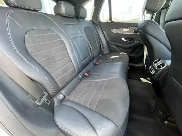 メルセデス・ベンツ ＧＬＣ２２０ d 4マチック AMGライン 栃木県 2020(令2)年 3.6万km ポーラホワイト ワンオーナー /レーダーセーフティ/パノラミックスライディングルーフ/アンビエントライト /ナビ/フルセグ/全方位カメラ/ETC/キーレスゴー/ハーフレザー /パワーシート /全席シートヒーター /ACC/レーンキープアシスト/ブラインドスポット /LEDヘッドライト/オートライト/パークトロニック /ドアバイザー/エアサスペンション/ドライブレコーダー