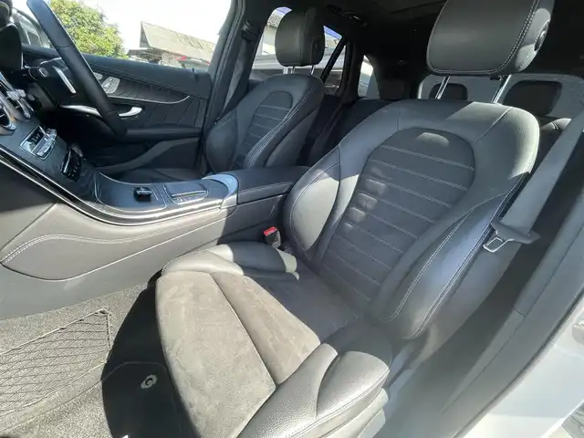 メルセデス・ベンツ ＧＬＣ２２０ d 4マチック AMGライン 栃木県 2020(令2)年 3.6万km ポーラホワイト ワンオーナー /レーダーセーフティ/パノラミックスライディングルーフ/アンビエントライト /ナビ/フルセグ/全方位カメラ/ETC/キーレスゴー/ハーフレザー /パワーシート /全席シートヒーター /ACC/レーンキープアシスト/ブラインドスポット /LEDヘッドライト/オートライト/パークトロニック /ドアバイザー/エアサスペンション/ドライブレコーダー