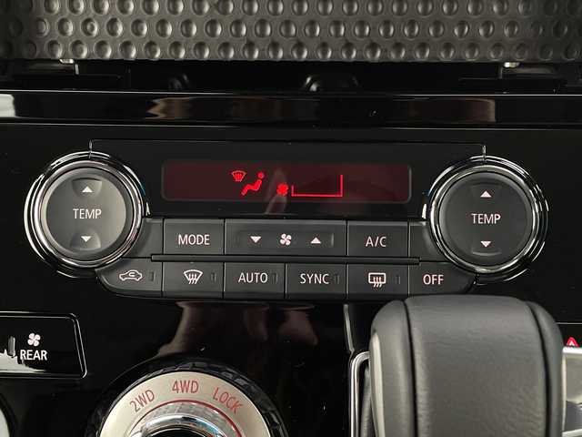 三菱 デリカＤ：５ シャモニー 新潟県 2025(令7)年 0.1千km グラファイトグレーメタリック/ブラックマイカ 4WD/e-Assist/登録済未使用車/マルチアラウンドモニター/両側パワースライドドア/パワーバックドア/レーダークルーズコントロール/LEDオートライト/ハーフレザーシート/シートヒーター/純正18インチアルミホイール/パドルシフト/ブラインドスポットウォーニング/ステアリングヒーター/スマートキー