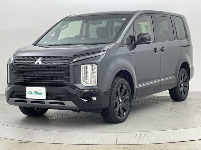 三菱 デリカＤ：５ シャモニー 新潟県 2025(令7)年 0.1千km グラファイトグレーメタリック/ブラックマイカ 4WD/e-Assist/登録済未使用車/マルチアラウンドモニター/両側パワースライドドア/パワーバックドア/レーダークルーズコントロール/LEDオートライト/ハーフレザーシート/シートヒーター/純正18インチアルミホイール/パドルシフト/ブラインドスポットウォーニング/ステアリングヒーター/スマートキー